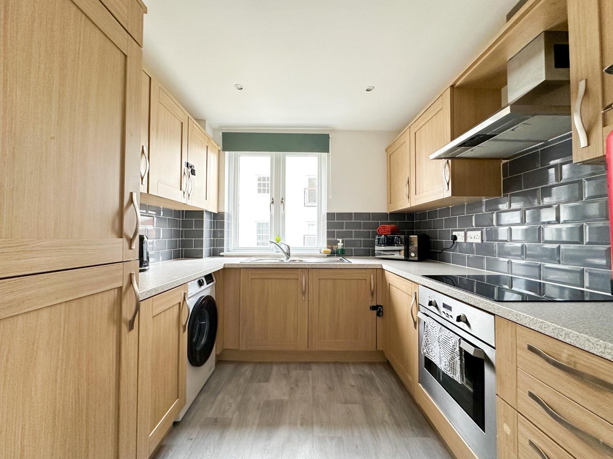 Luxury 2 Bedroom City Centre Apartment - Secure Parking - Amazing Location! Canterbury Eksteriør bilde